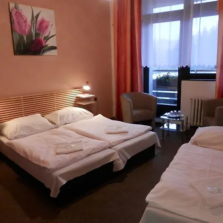 Mona 3* Harrachov