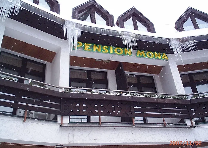 Pensionat Mona 3*